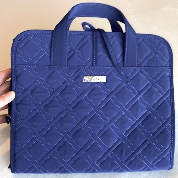 Vera Bradley Hanging Roll Up Travel Organizer. Cosmetic/Bathroom Bag. EUC Royal. - Picture 5 of 13